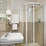 Querini 4* Rome